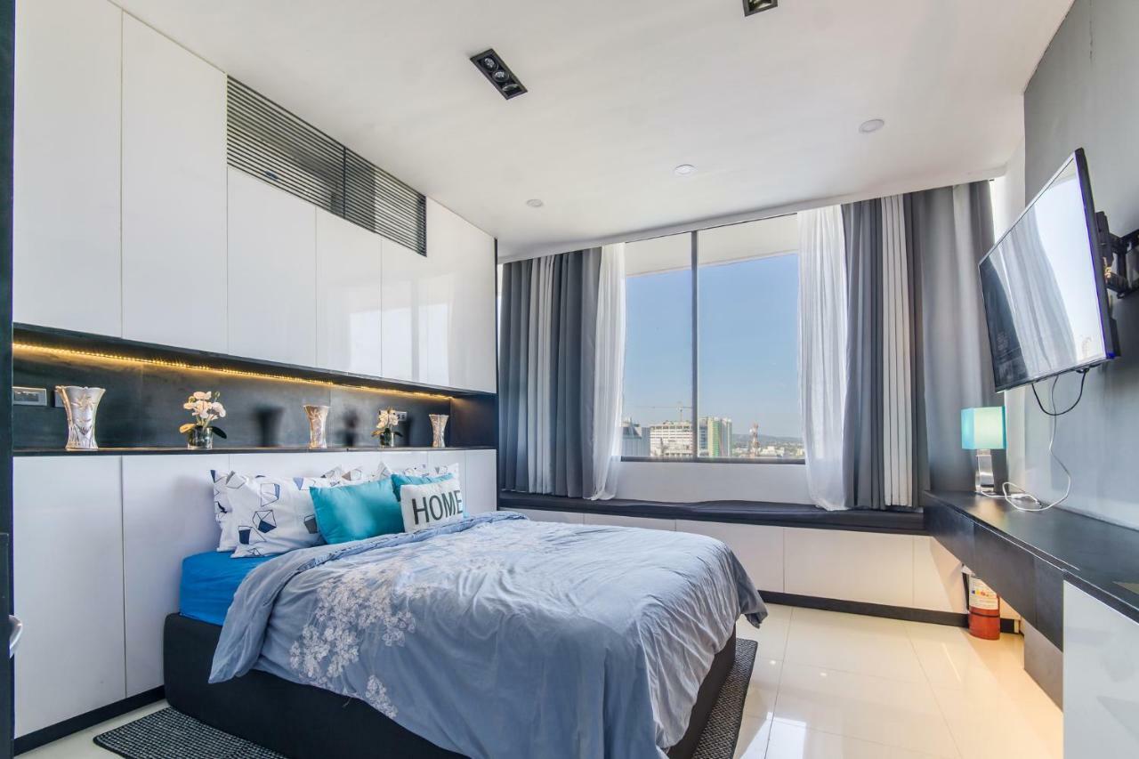 Free Netflix Condo Near It Park With 32-Inch Samsung Hdtv 세부 외부 사진